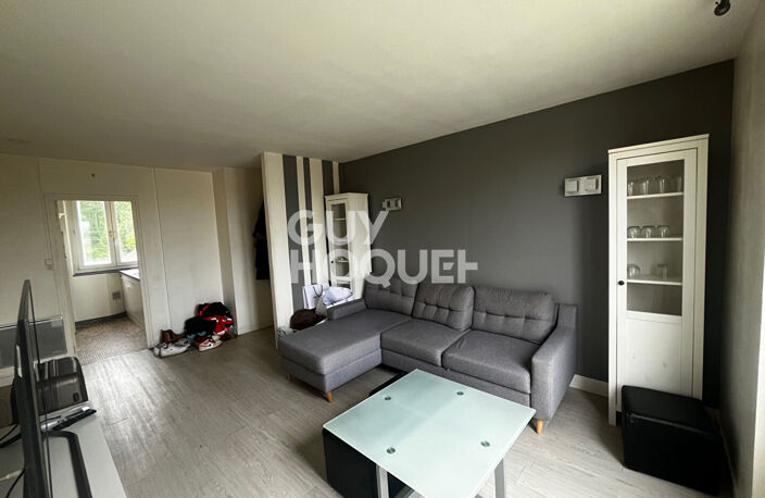 VENDU AVEC UN BAIL EN COURS : Appartement 3 pièces à Lacroix Saint Ouen — photo 3