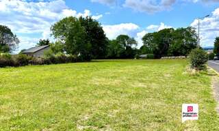 Terrain  3293 m² à vendre à Chapdes-Beaufort (63230)