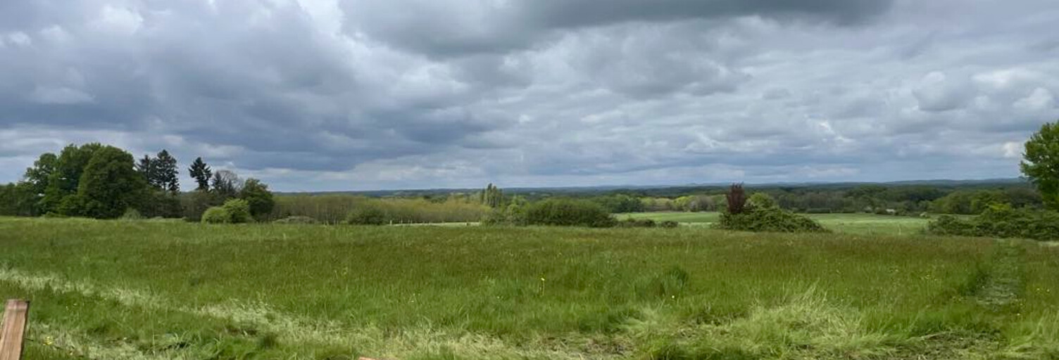 Terrain  7410 m² à vendre à Thiviers (24800)