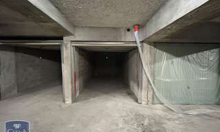 Garage   m² à louer à Chambéry (73000)