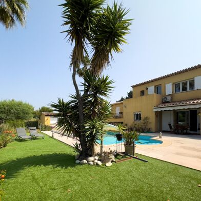 Maison 6 pièces 940000 €