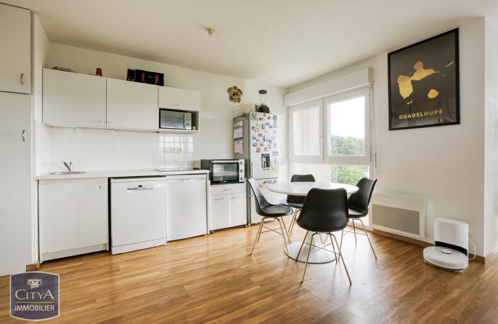 Vente appartement 2 pièces 47 m² Avrillé (49240) — photo 3