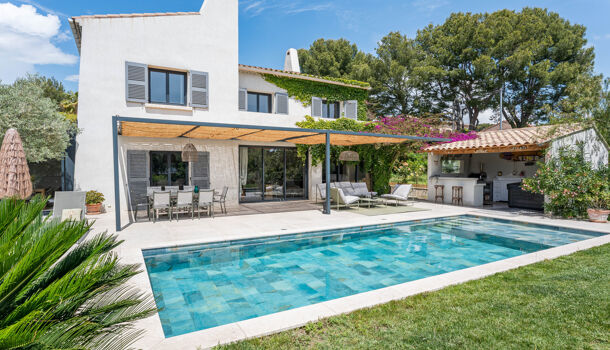 Villa / Maison 8 pièces  à vendre La Ciotat 13600