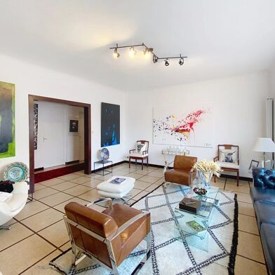 Appartement 4 pièces 232000 €