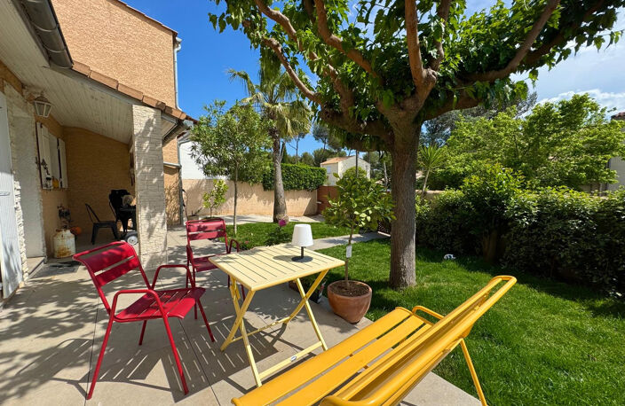 Jacou - Maison six pièces d'environ 123m2 avec piscine sur u — photo 3