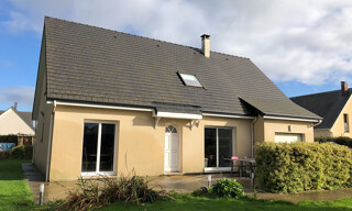 Maison 5 Pièces 142 m² à louer à La Neuville-Chant-d'Oisel (76520)