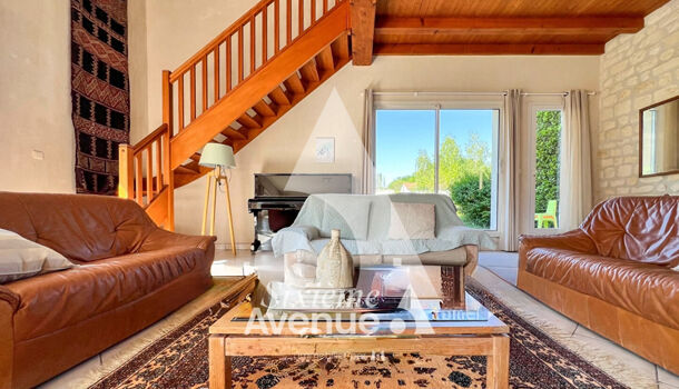 Villa / Maison 10 pièces  à vendre Saintes 17100