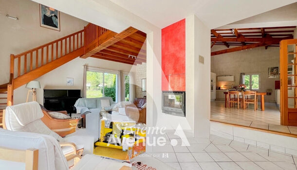 Villa / Maison 10 pièces  à vendre Saintes 17100