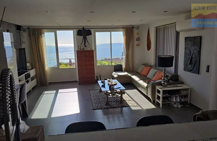 BIEN ATYPIQUE AVEC VUE MER & SPA PRIVATIF — photo 2