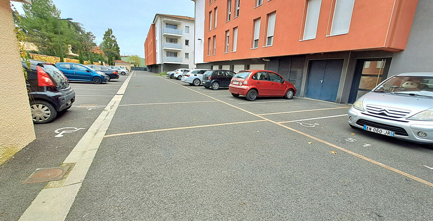 VENDU - Appartement  meublé Albi T2 pièces 40 m2 vendu avec un garage privatif — photo 1