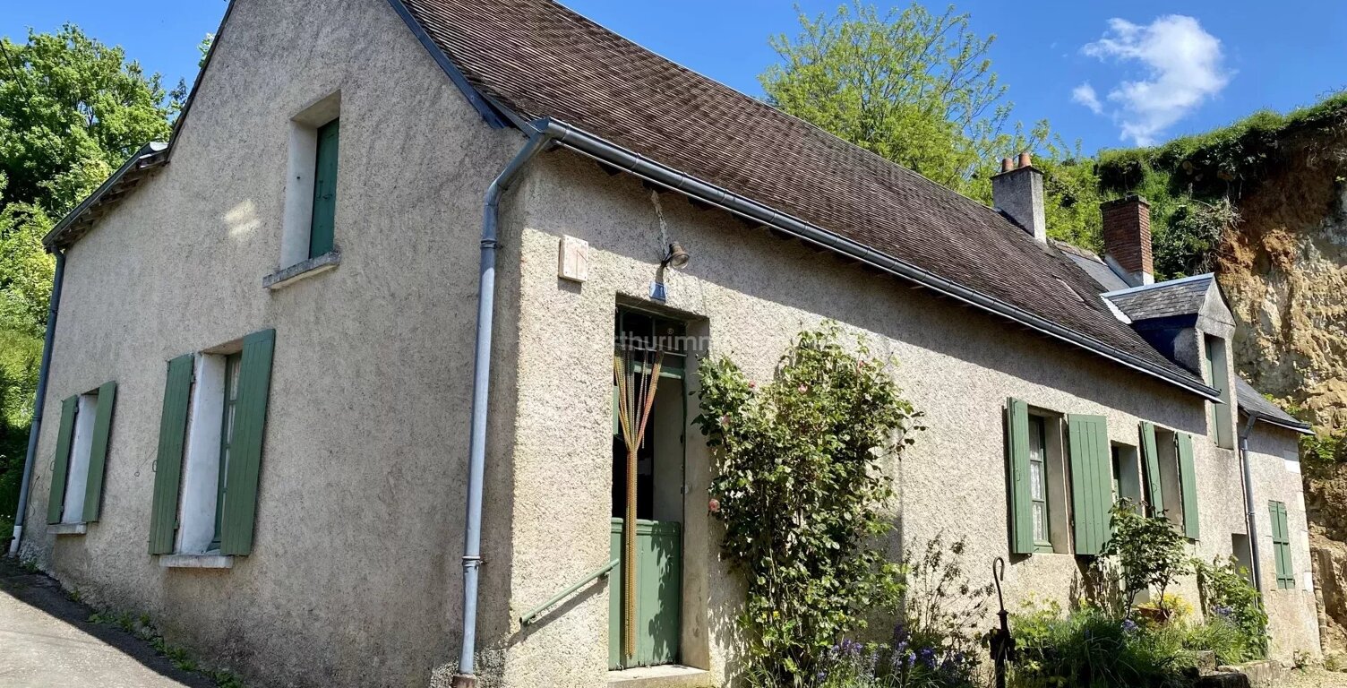 Belle maison ancienne de bourg proche de La Chartre sur le Loir — photo 1