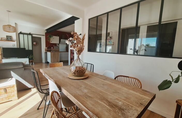 Maison de plain-pied avec piscine - RODILHAN (30230) — photo 3
