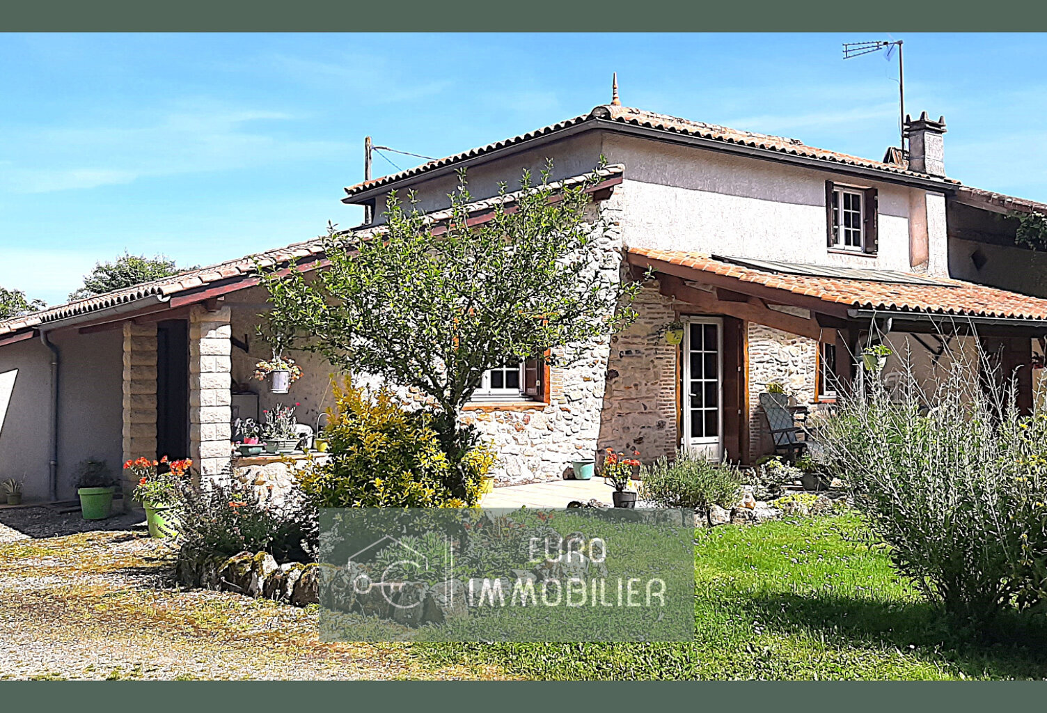 Maison en Pierre -3 chambres -4730 m2 de terrain 47250 - LOT — photo 1