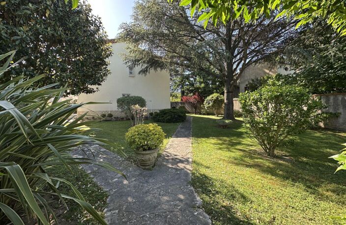 Villa — photo 4