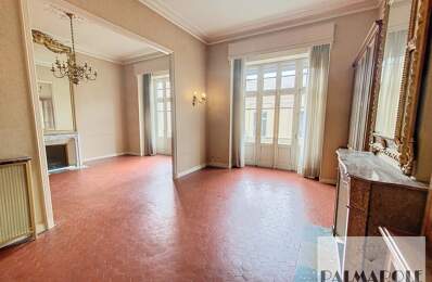 Perpignan Castillet t4 balcons dans immeuble bourgeois — photo du bien