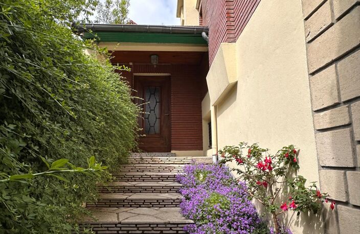 Vente maison 10 pièces 250 m² Épinay-sur-Seine (93800) — photo 4