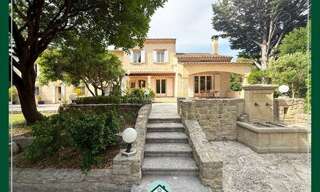 Maison 7 Pièces 215 m² à vendre à Orange (84100)
