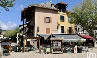 Commerce  65 m² à vendre à Guillestre (05600)