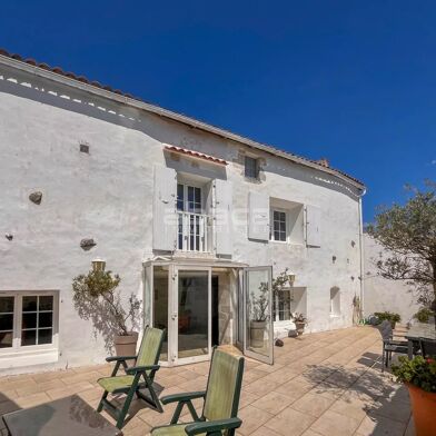 Maison 6 pièces 795000 €