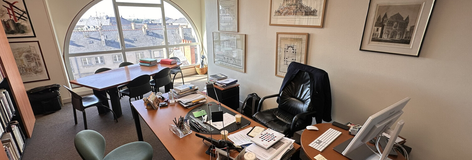 Bureau  225 m² à vendre à Angers (49100)