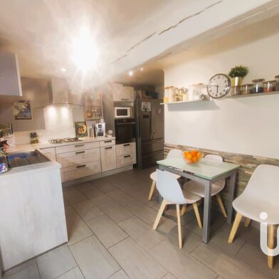 Appartement 4 pièces 154900 €