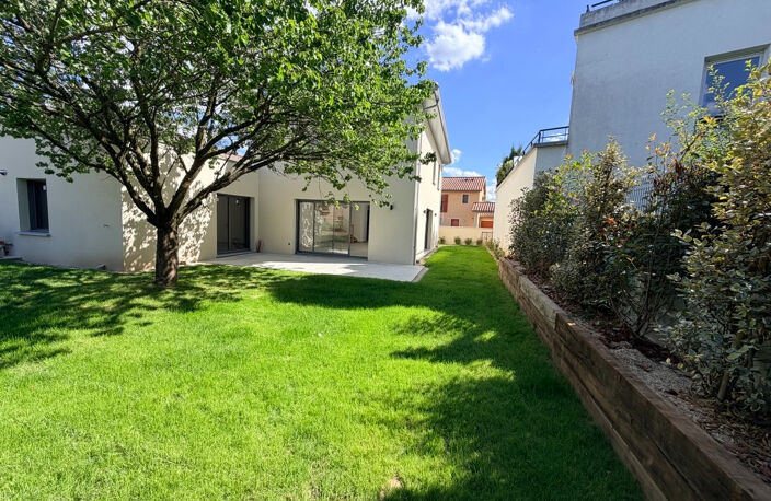 À louer Maison neuve T5 de 144 m² avec garage — photo 3