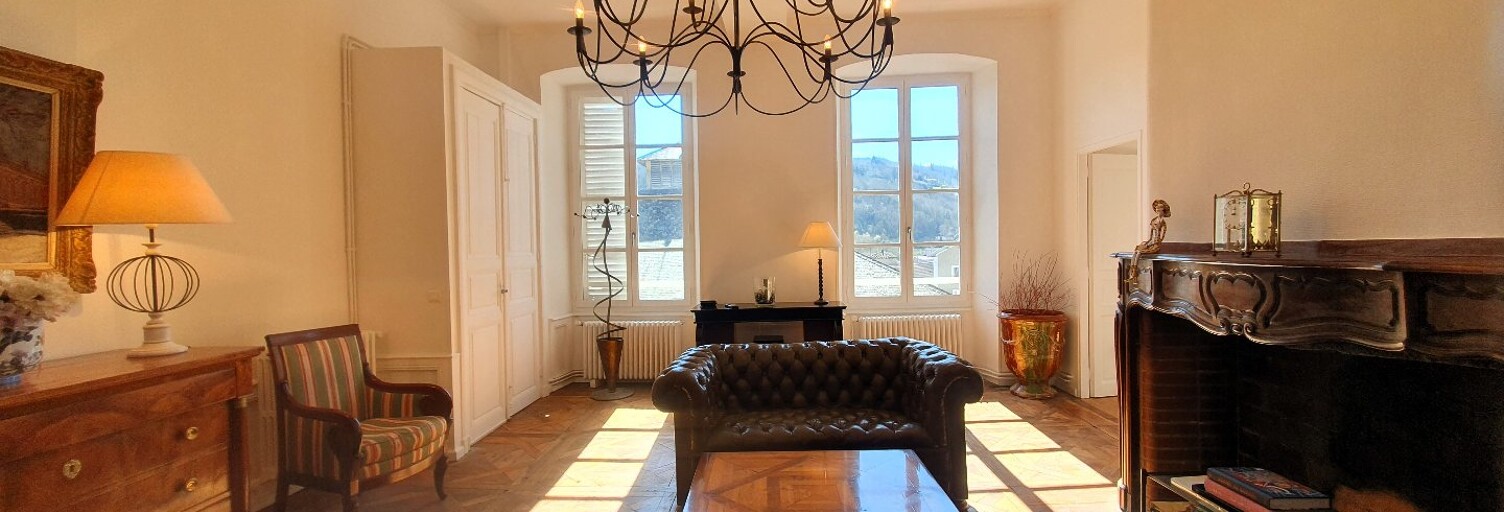 Appartement 5 Pièces 130 m² à vendre à Villefranche-de-Rouergue (12200)