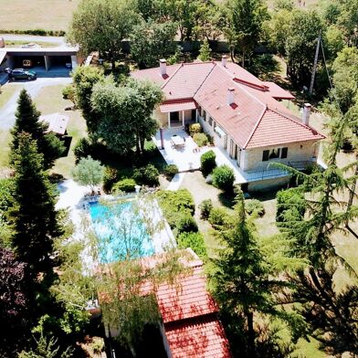 Maison 9 pièces 1490000 €