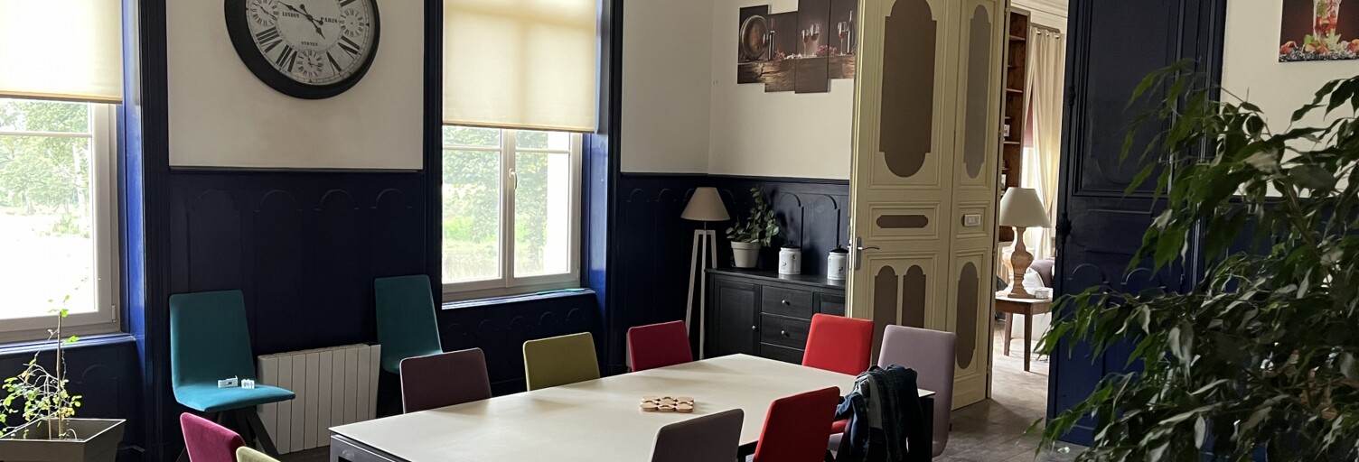 Maison 11 Pièces 852 m² à vendre à L'Hermenault (85570)