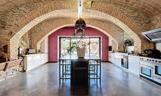 Maison 7 Pièces 188 m² à vendre à Livron-sur-Drôme (26250)