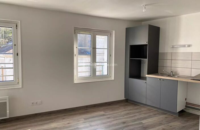Immeuble de rapport en plein centre de CHÂTEAU DU LOIR — photo 2