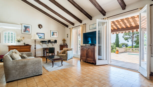 Villa / Maison 4 pièces  à vendre La Ciotat 13600