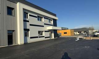 Commerce  475 m² à louer à La Ville-aux-Dames (37700)