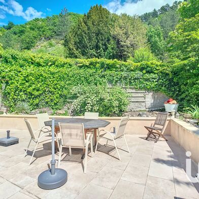 Appartement 5 pièces 250000 €