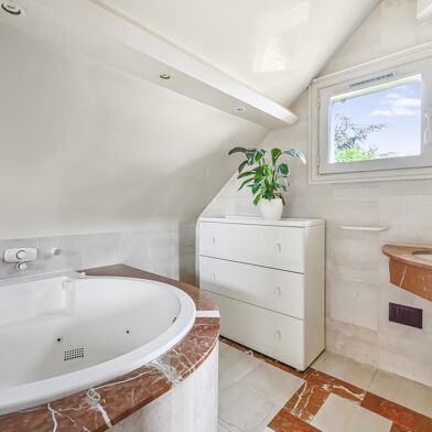 Maison 8 pièces 1490000 €