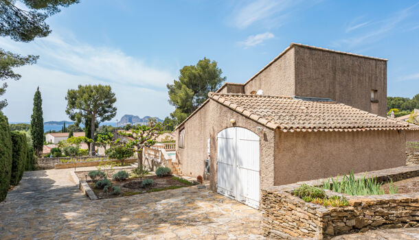 Villa / Maison 4 pièces  à vendre La Ciotat 13600