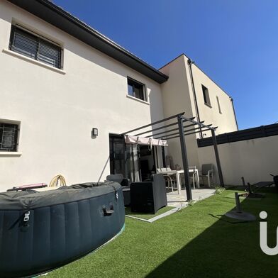 Maison 4 pièces 260000 €