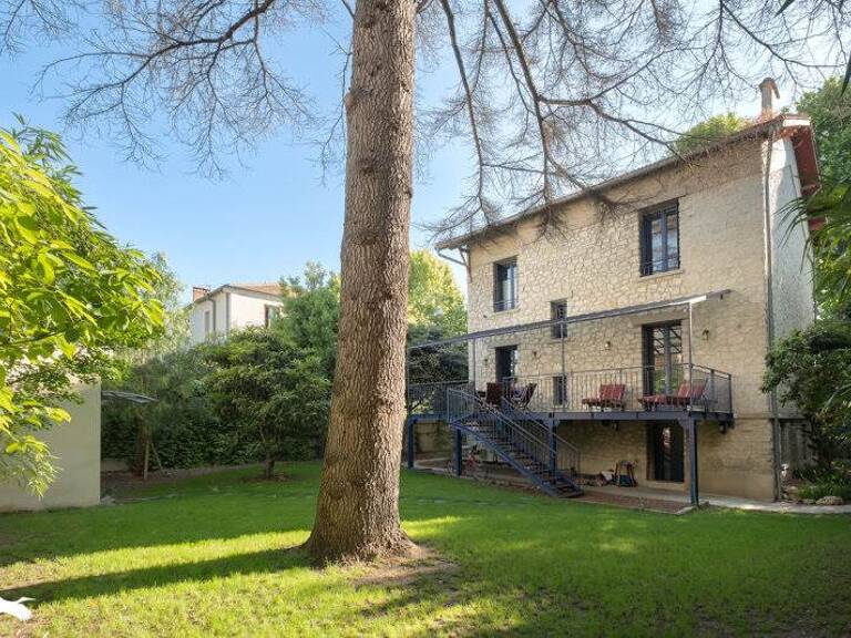 Maison de ville de 7 pièces principales — photo 1