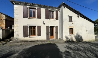 Maison 6 Pièces 126 m² à vendre à La Rochefoucauld-en-Angoumois (16110)