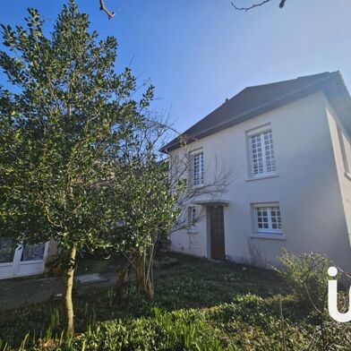 Maison 8 pièces 370000 €