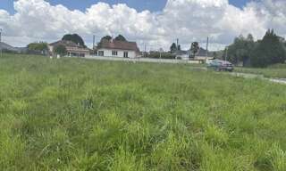 Terrain  708 m² à vendre à Soumoulou (64420)