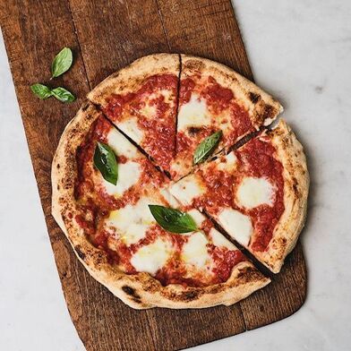 Commerce  320000 €