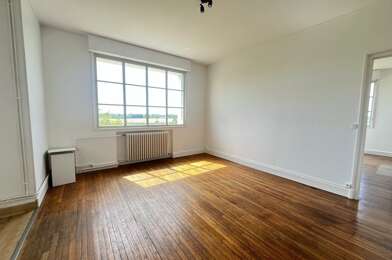 Appartement 4 pièces 77420 €