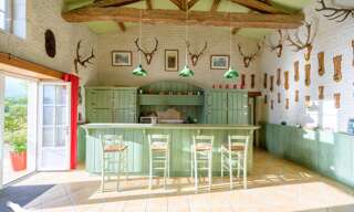 Maison 9 Pièces 390 m² à vendre à Andilly-les-Marais (17230)