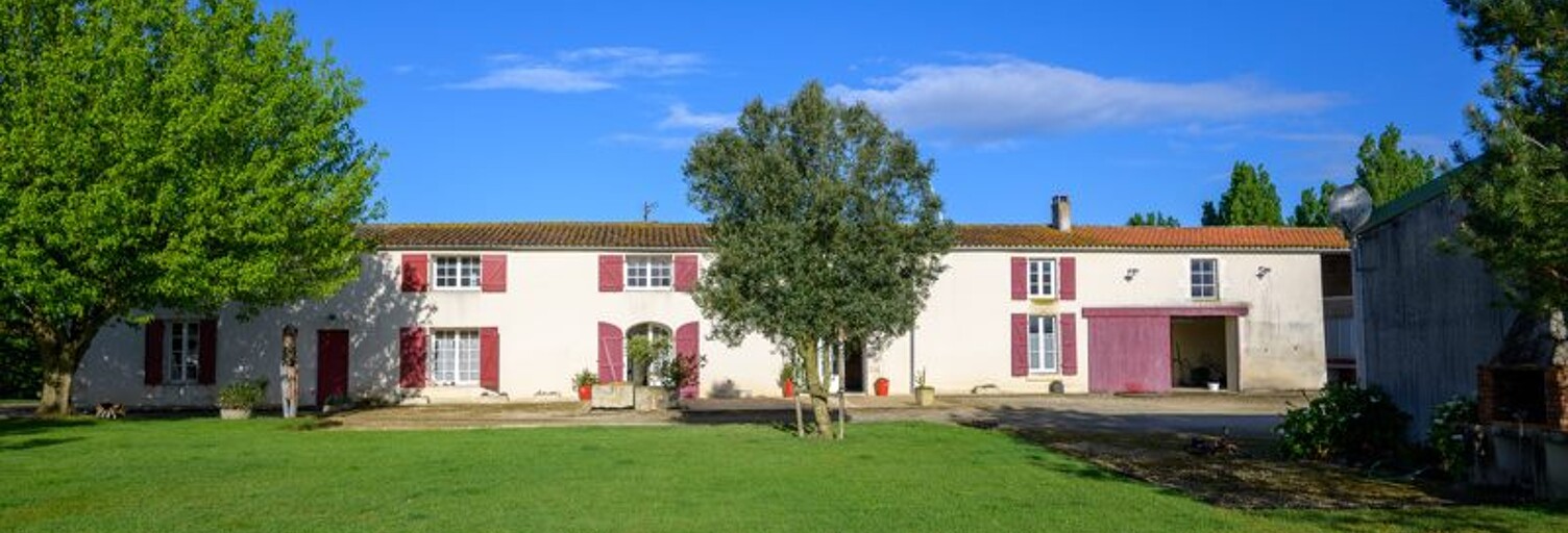 Maison 9 Pièces 336 m² à vendre à Andilly-les-Marais (17230)