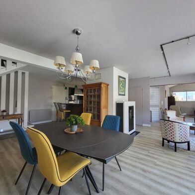 Maison 7 pièces 299000 €