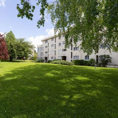 Appartement 4 pièces 259000 €