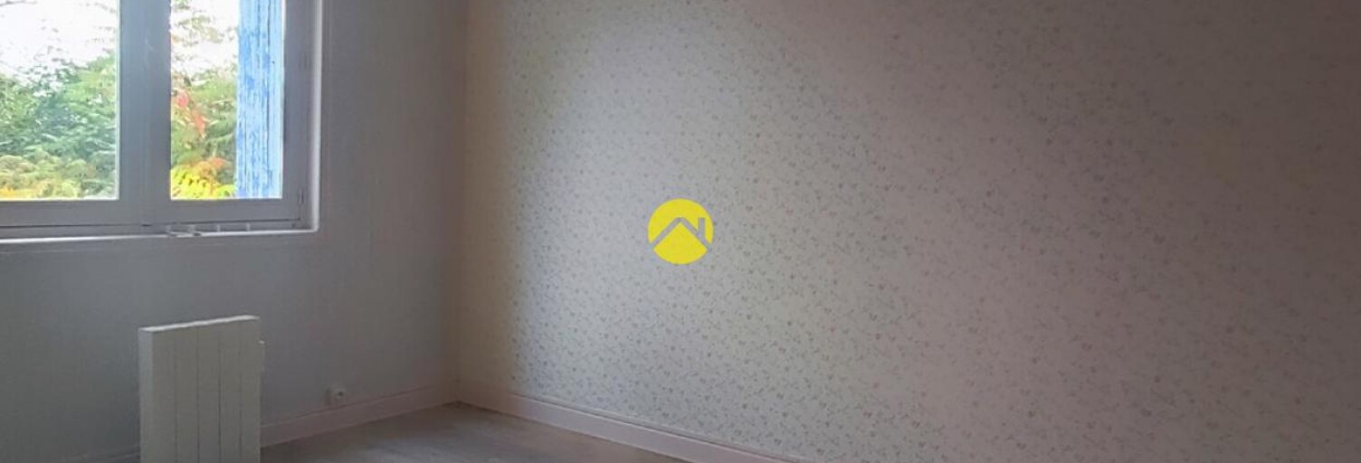 Maison 3 Pièces 55 m² à vendre à Saint-Amand-Montrond (18200)