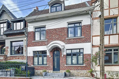 Maison 6 pièces 549000 €