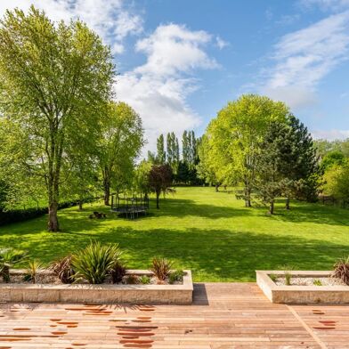 Maison 8 pièces 930000 €